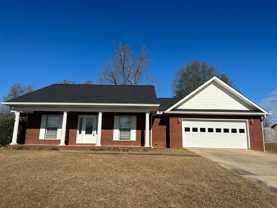 814 Dixie Dr - Photo 1 of 1