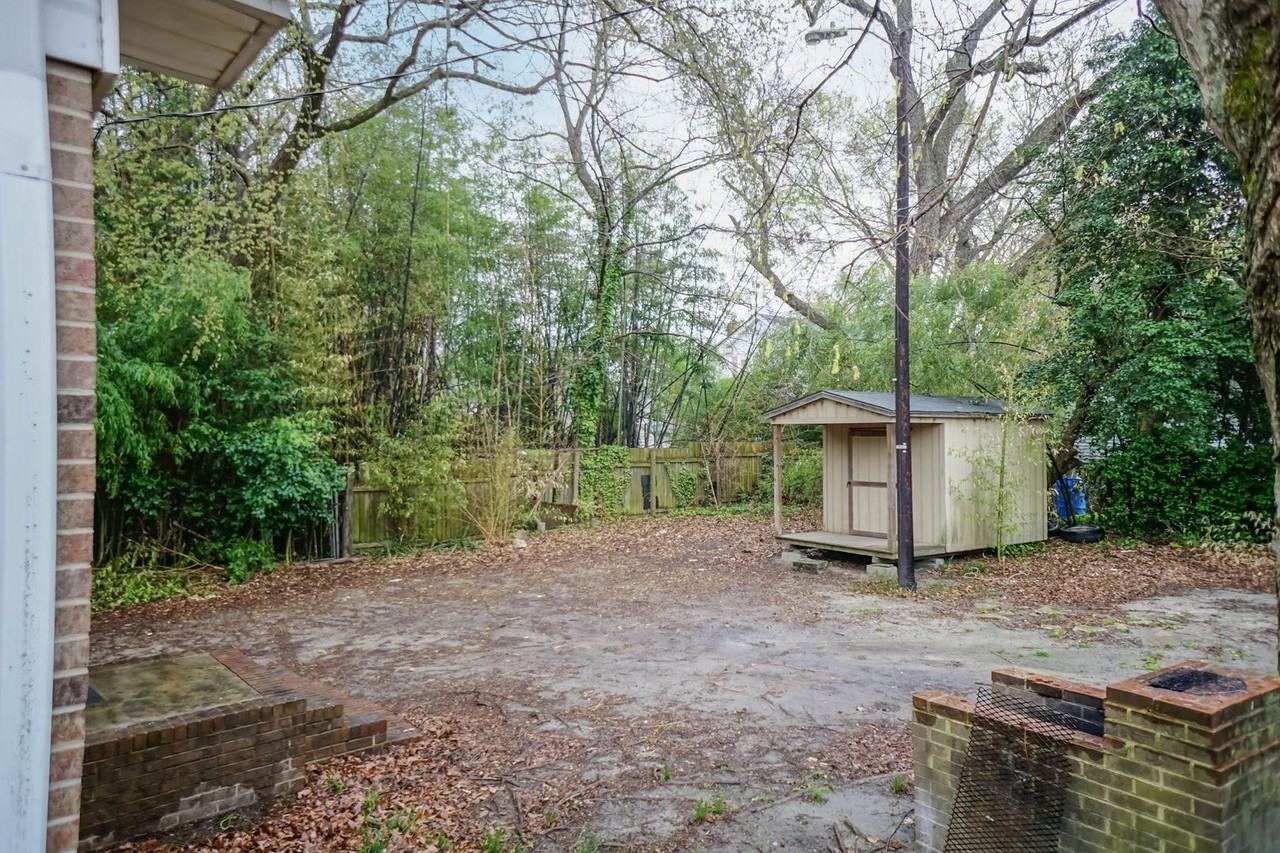 736 Vaughan St - Photo 2 of 19