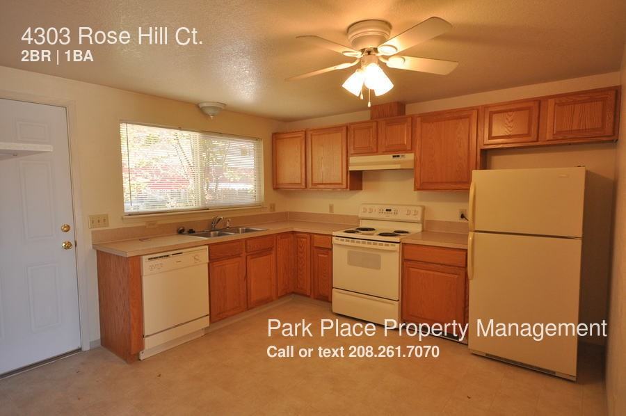 4303 Rose Hill Ct - Photo 3 of 9