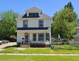 featured image of 817 W 7th St #1