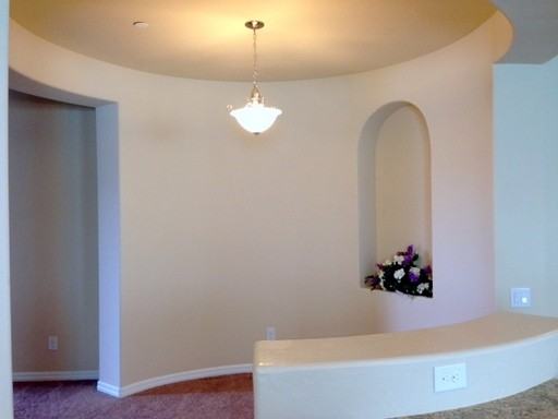 2600 Bechamel Pl - Photo 2 of 13