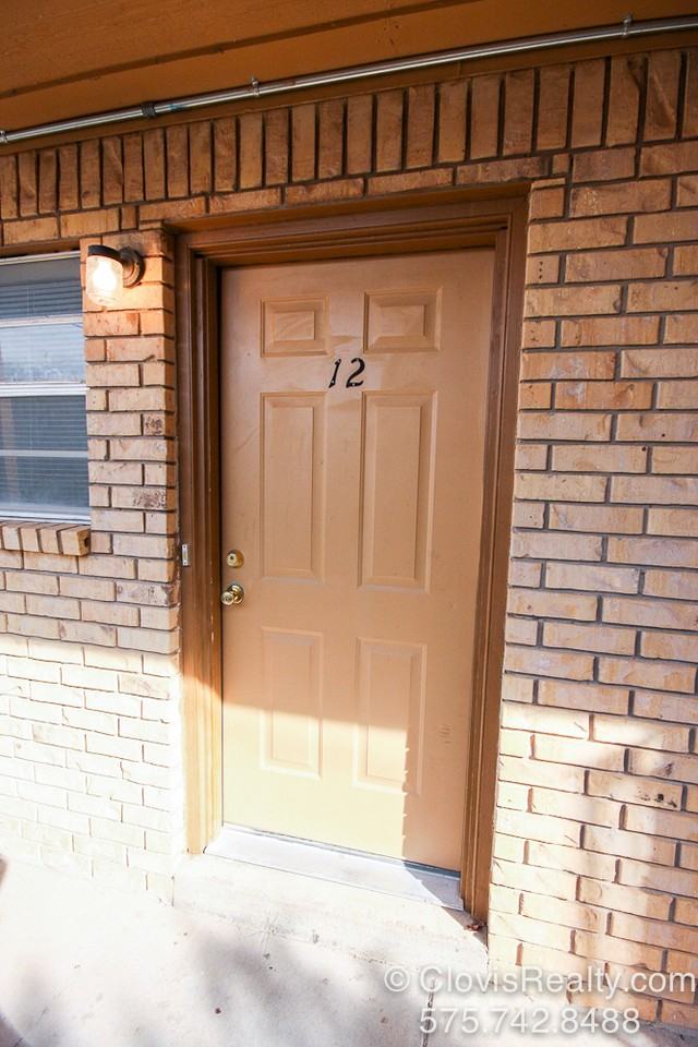 1928 W 21st St #12 - Photo 2 of 10