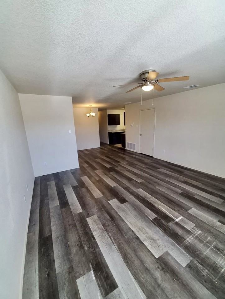 1316 Liberation Ln #B - Photo 4 of 15