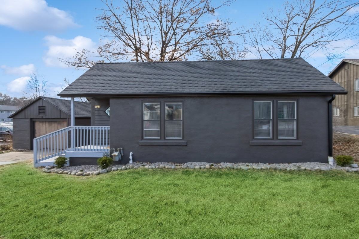 5938 Barton Dr #1 - Photo 3 of 38