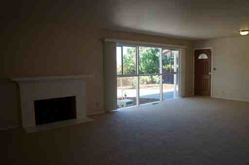 2029 Kent Dr - Photo 2 of 11