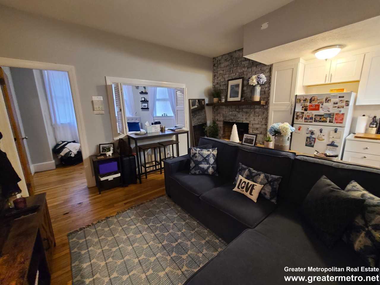 237 Commonwealth Ave #1 - Photo 2 of 12