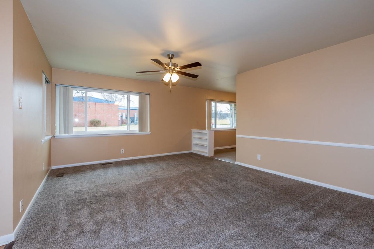 1145 East 56th Street - Photo 4 of 38