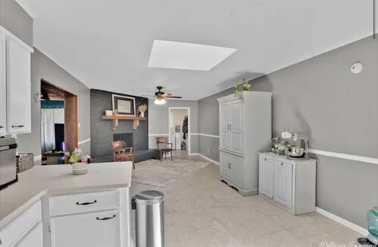 3613 Shadow Wood Dr - Photo 3 of 15