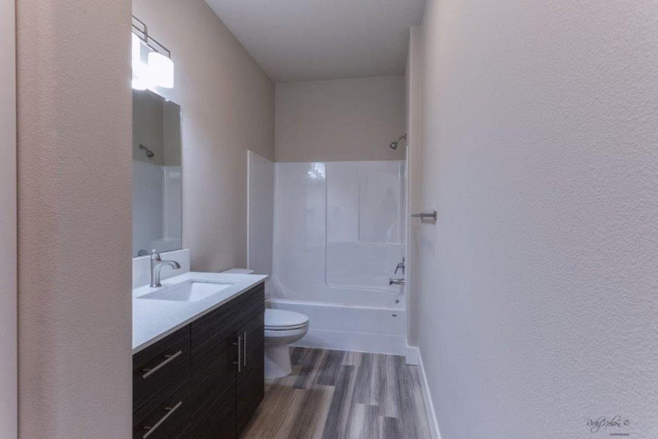 Andresen Lofts - Photo 2 of 5