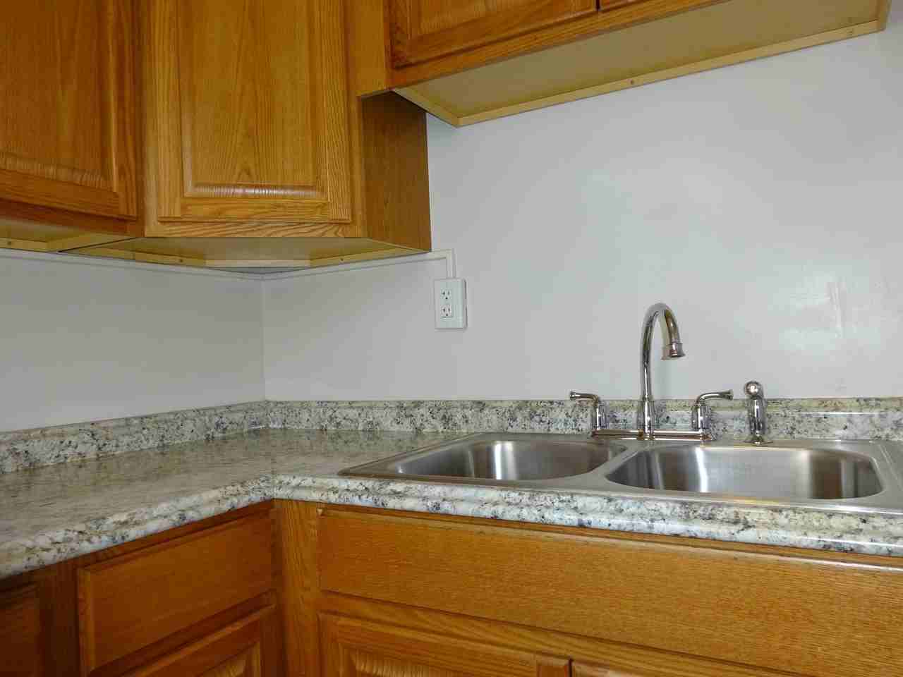 24  -  1815 First - Photo 7 of 48