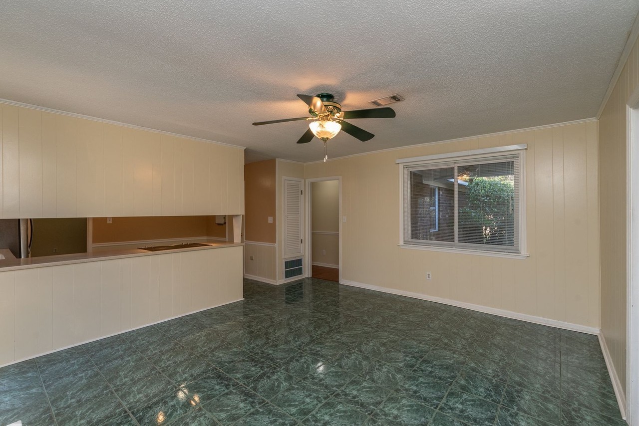 1140 Brookwood Dr - Photo 6 of 25