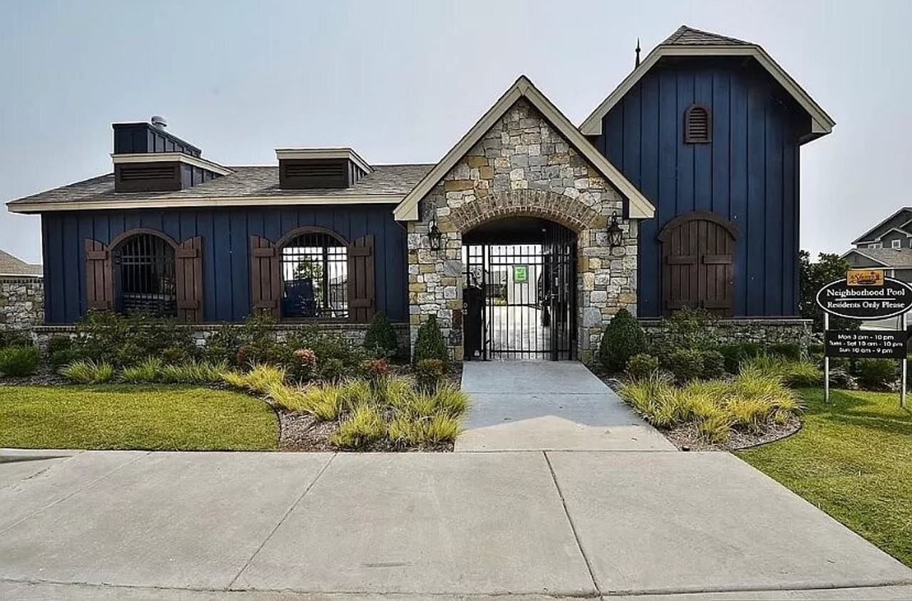 11108 N 146th East Ave - Photo 2 of 15