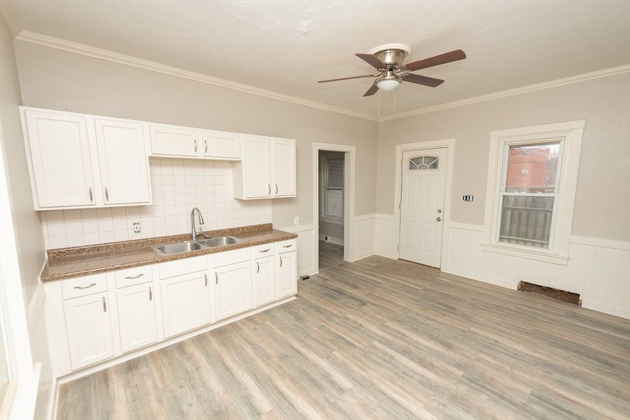 3511 Warren Rd - Photo 2 of 27