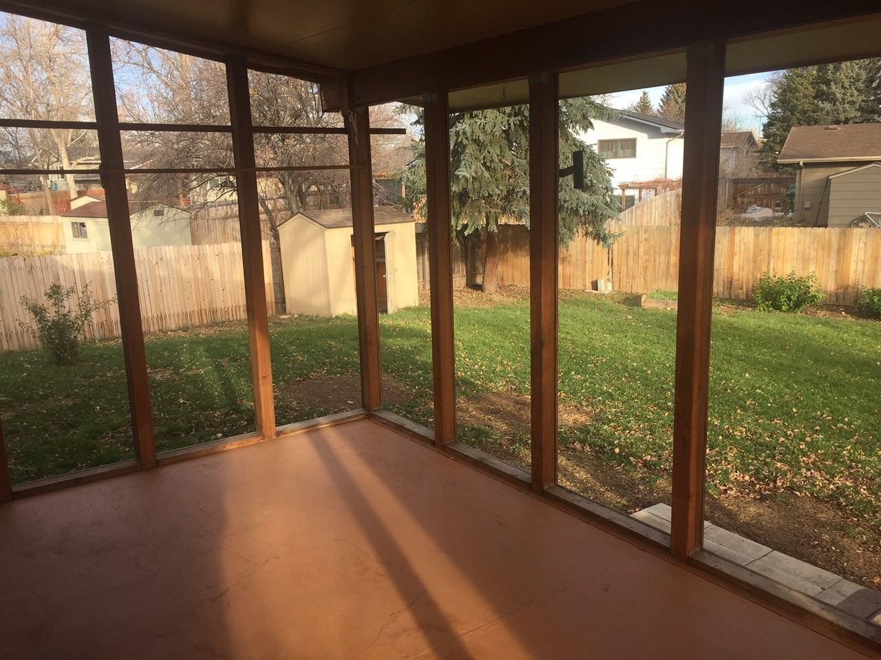 930 Mansfield Dr - Photo 3 of 32