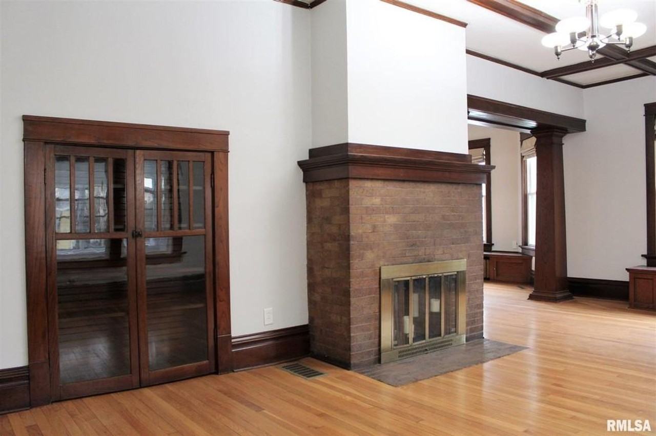 1717 25th St - Photo 2 of 19