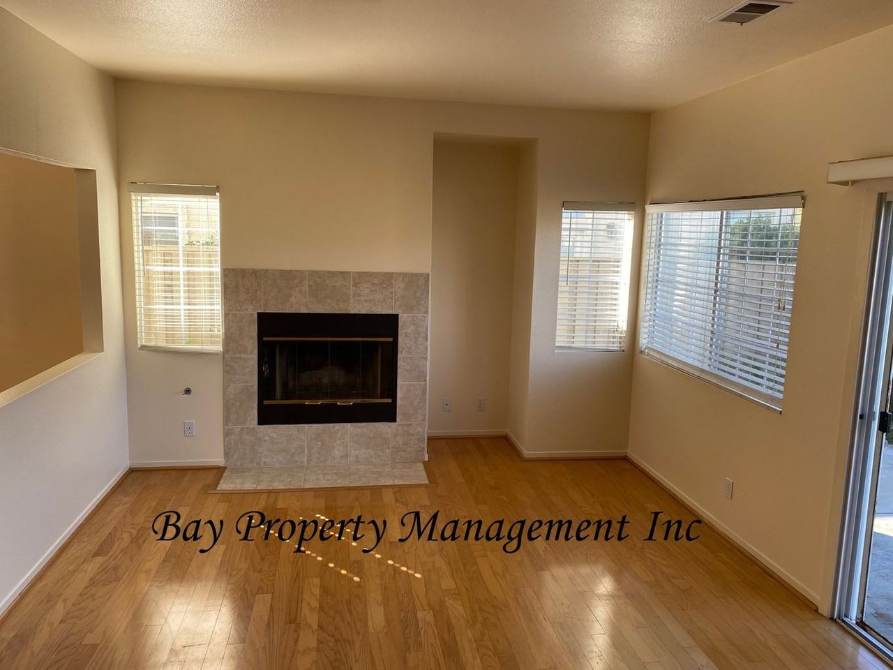 26418 Honor Ln - Photo 5 of 17
