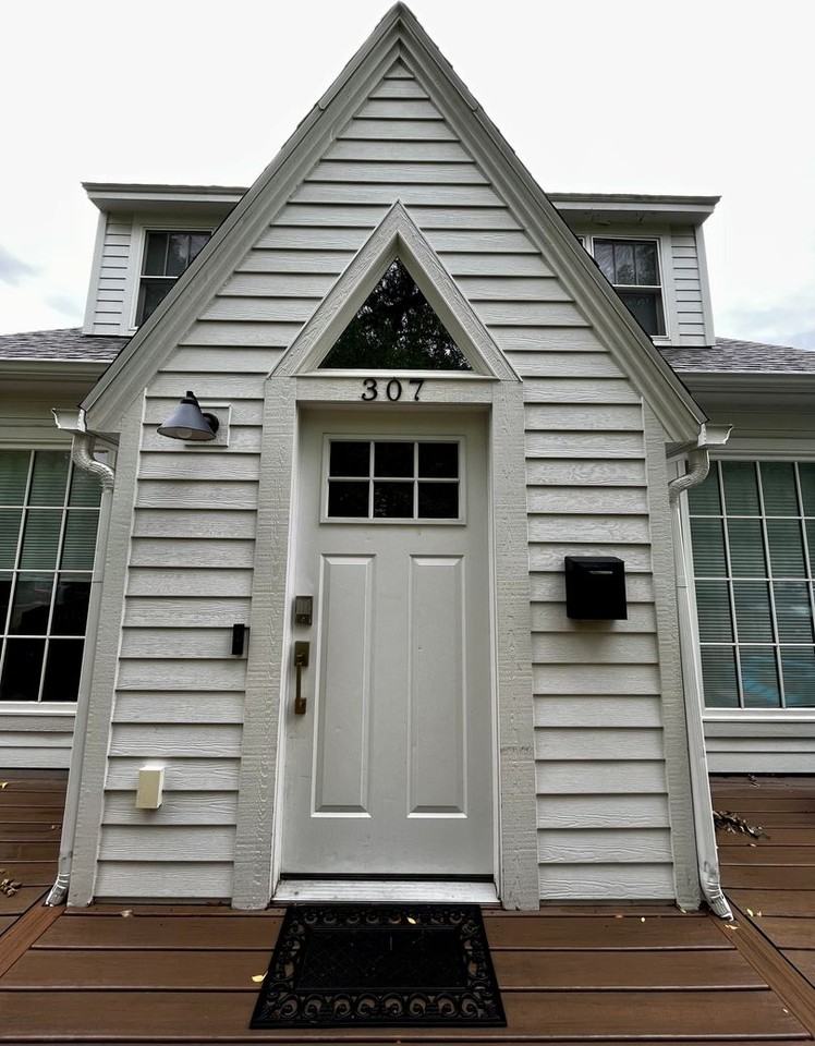 307 S 8th Ave - Photo 2 of 28