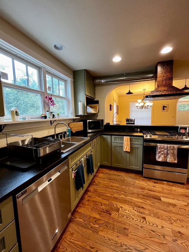 307 S 8th Ave - Photo 6 of 28