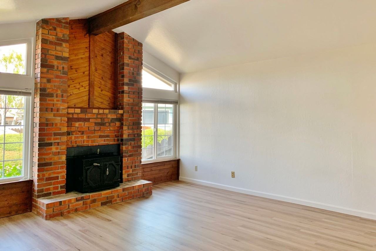 1265 Heather Glen Cir - Photo 3 of 26