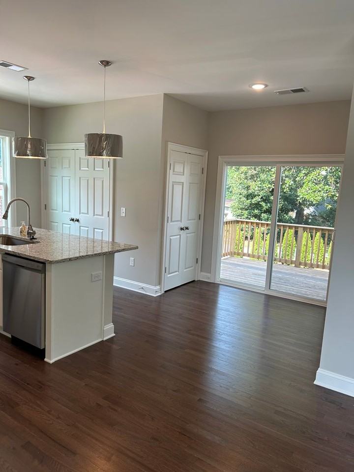 402 Prosperity Ave - Photo 4 of 16