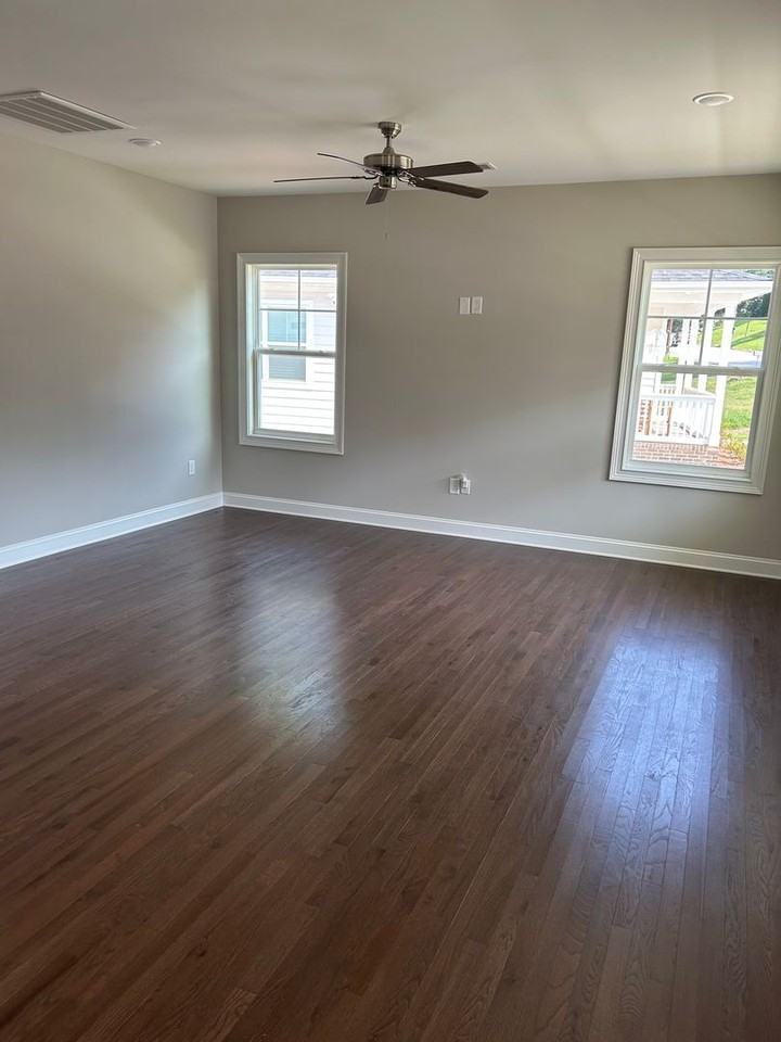 402 Prosperity Ave - Photo 7 of 16