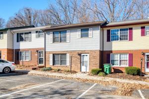 featured image of 179 Franklin Parke Ct