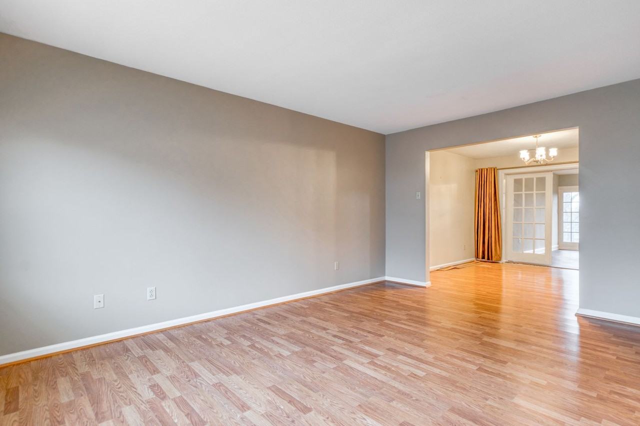 179 Franklin Parke Ct - Photo 3 of 21