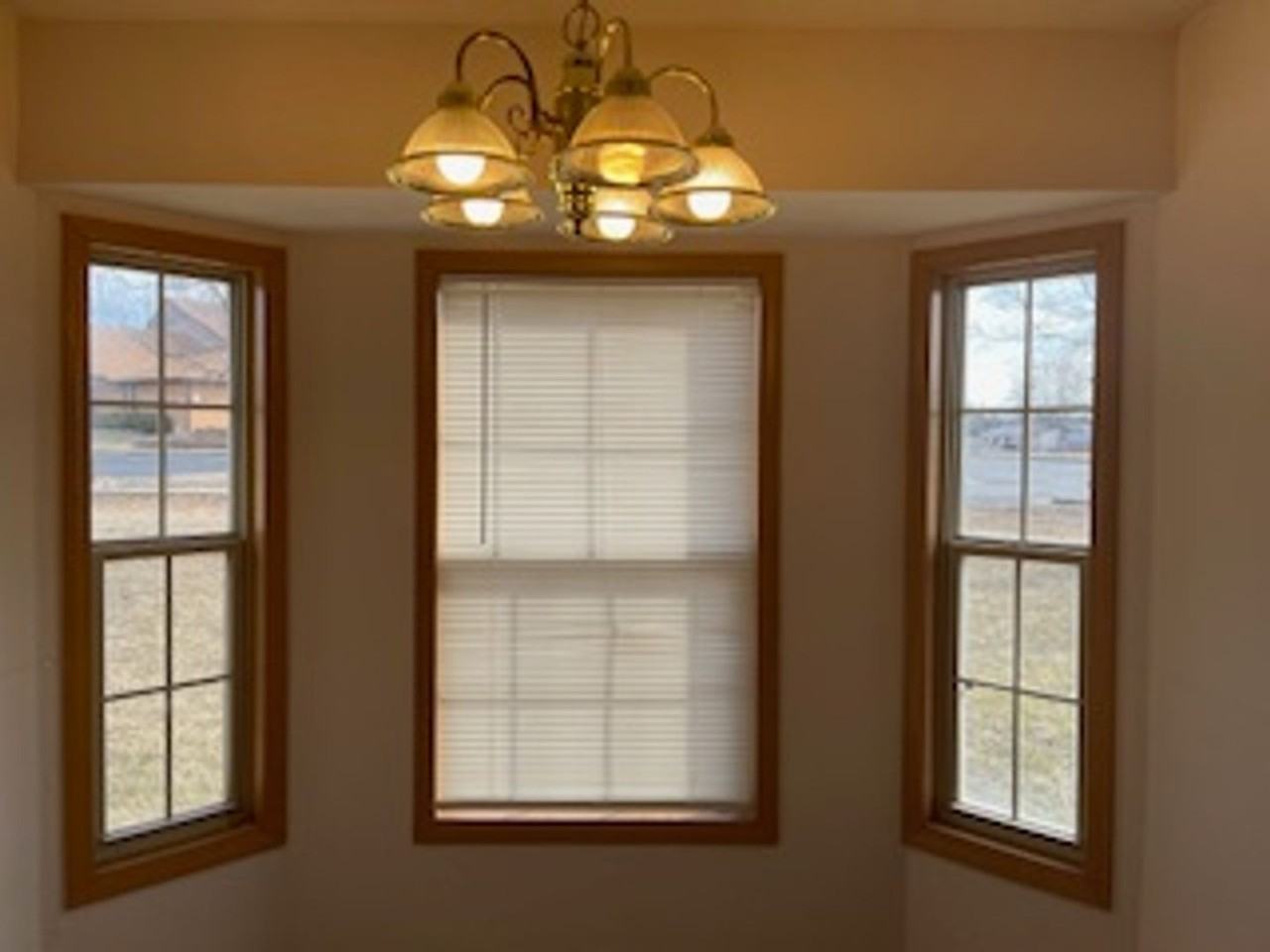 122 Arrowhead Rd - Photo 3 of 4