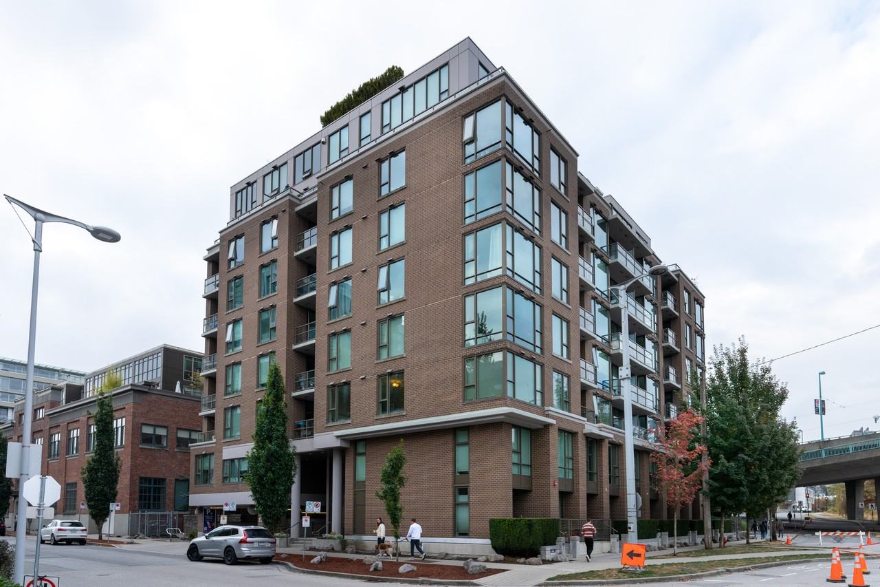 Maynard's Block Apartments - 445 2nd Ave W Vancouver BC | Zumper