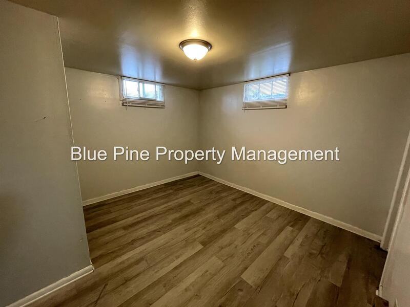 3372 E Iona Rd #3 - Photo 5 of 13