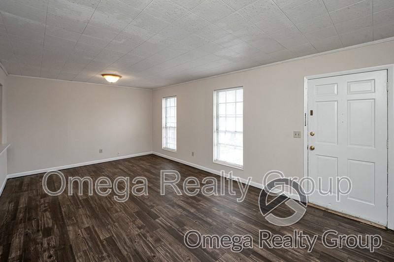 1507 7th Ave #5 - Photo 6 of 23