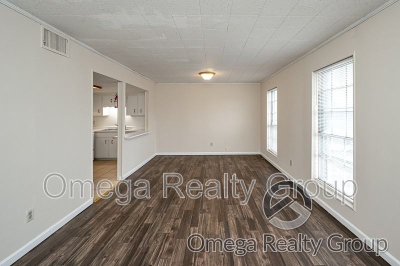 1507 7th Ave #5 - Photo 7 of 23