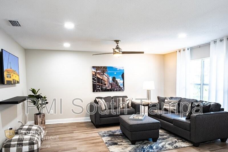 2214 E 18th Ave - Photo 4 of 23