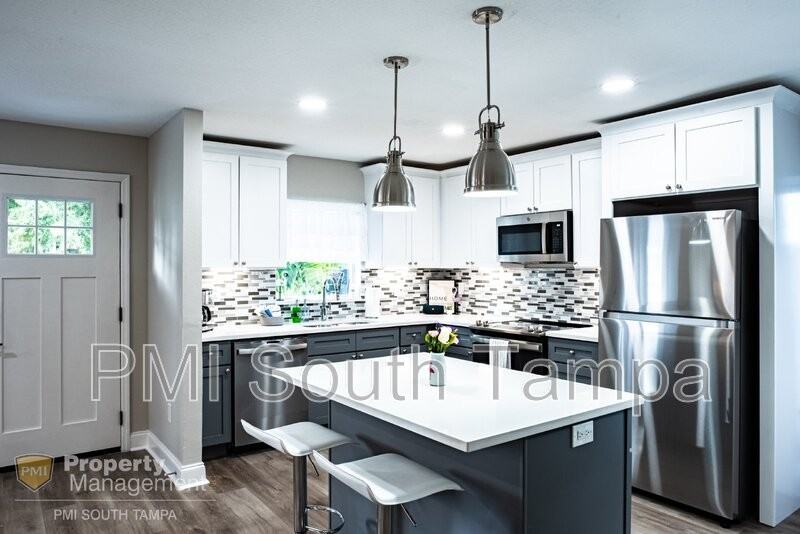 2214 E 18th Ave - Photo 5 of 23