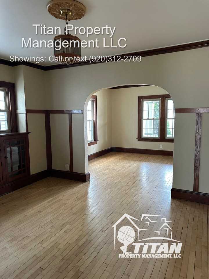 703-705 Wisconsin Ave NFDL - Photo 2 of 9