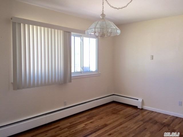 60 Florida Ave - Photo 2 of 14