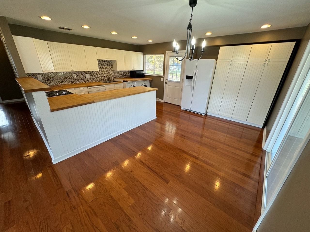 3040 Rightmire Blvd - Photo 7 of 36