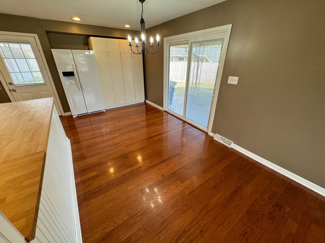 3040 Rightmire Blvd - Photo 6 of 36