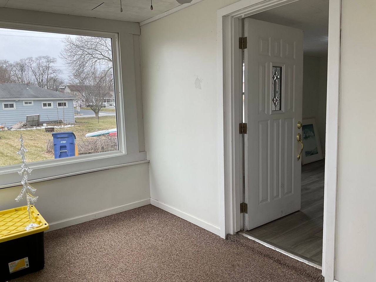 127 127 NOVARA ST. - Photo 3 of 18