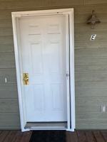 featured image of 916 Shirley Pl #E