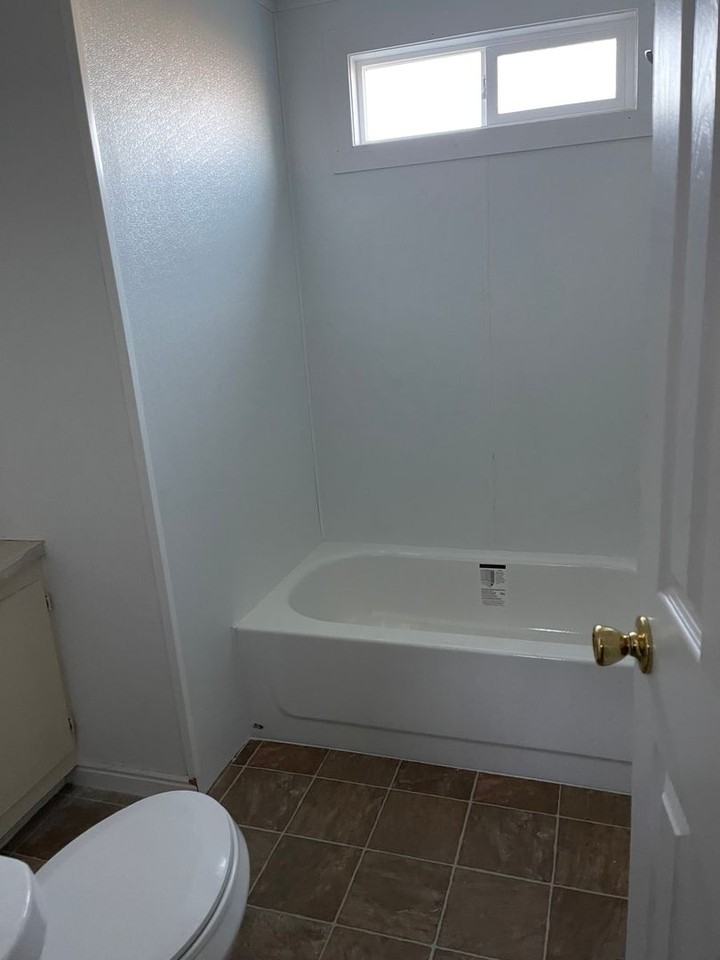 2746 Hummingbird St - Photo 5 of 7