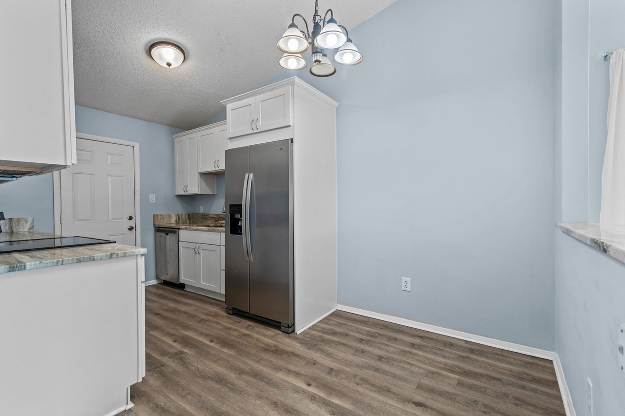 1444 Sangaree Cir - Photo 4 of 25