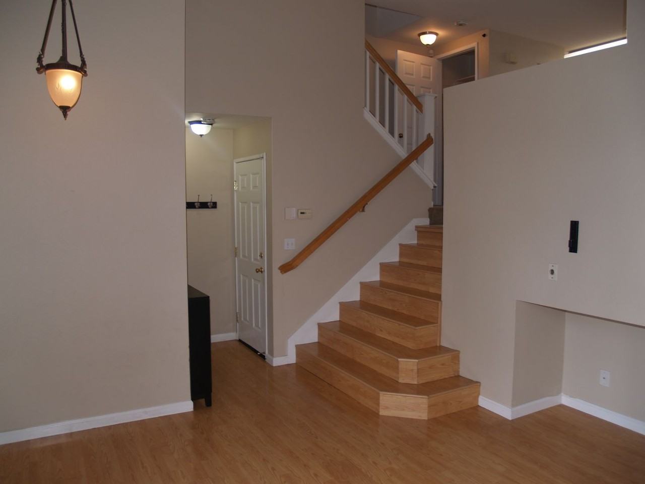 4648 Central Pkwy - Photo 2 of 18