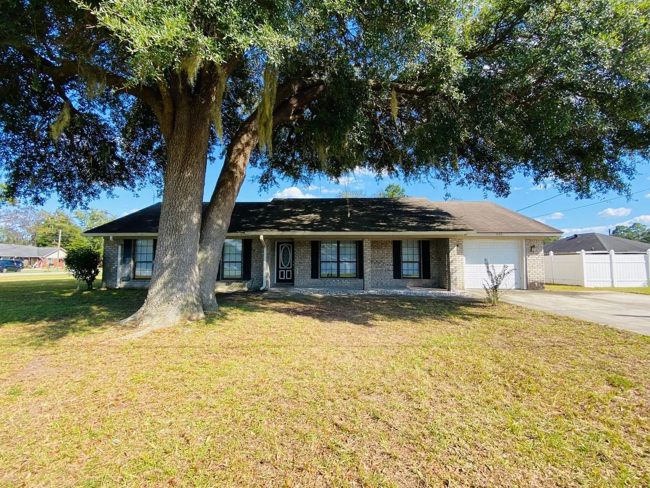 1420 Coalition Cir - Photo 2 of 31