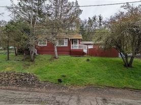 1407 Se Marsters Ave - Photo 1 of 1