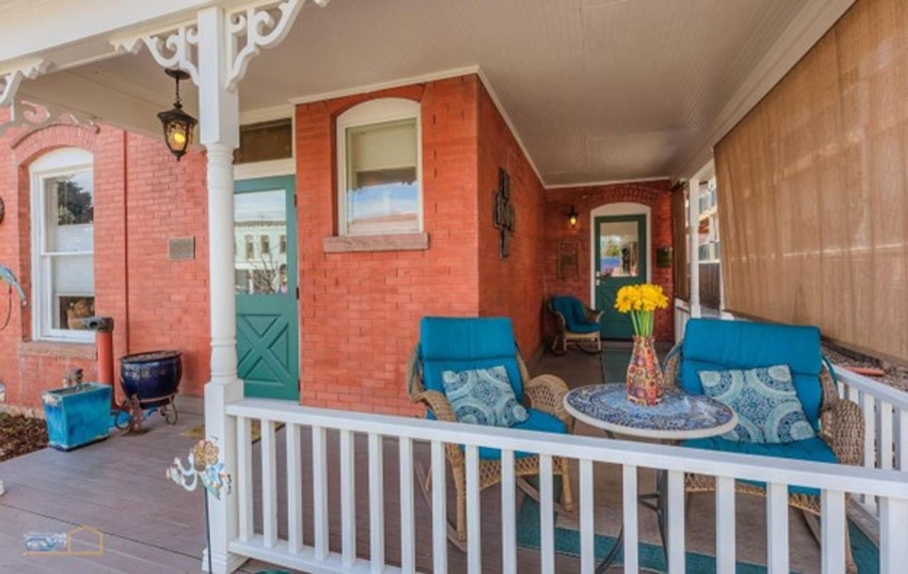 1820 Pearl St - Photo 2 of 21