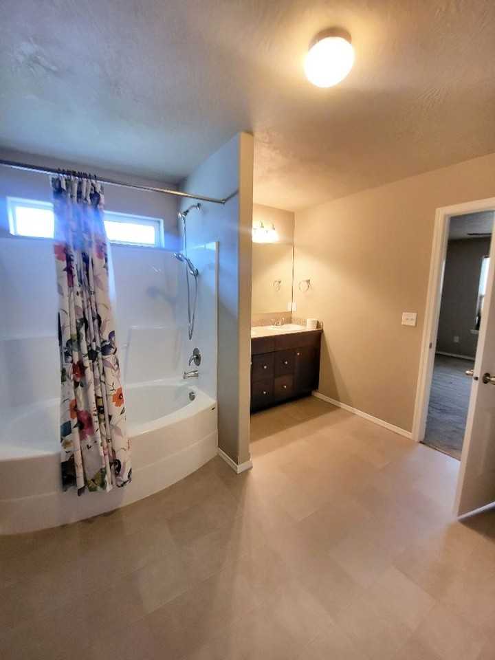 11175 W Blaine Ave - Photo 7 of 10