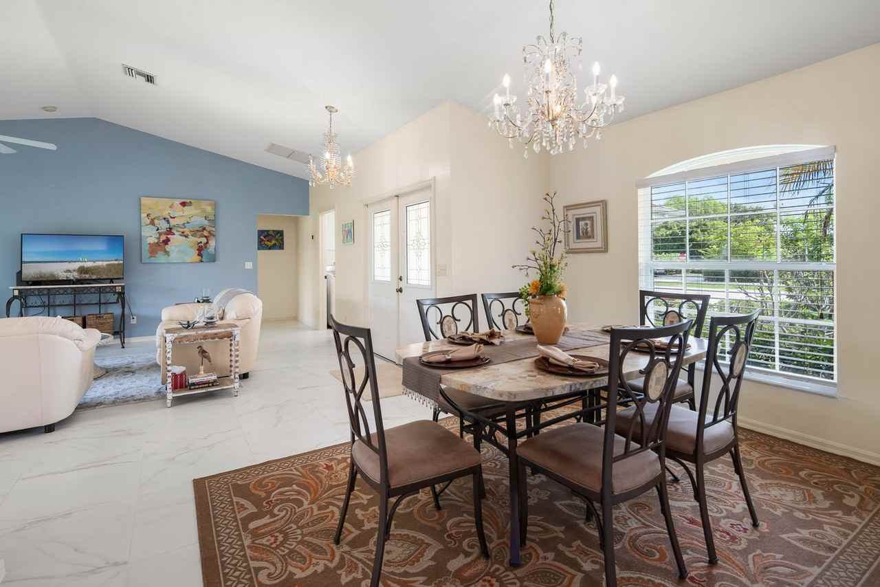 78 Sand Hill St - Photo 3 of 18