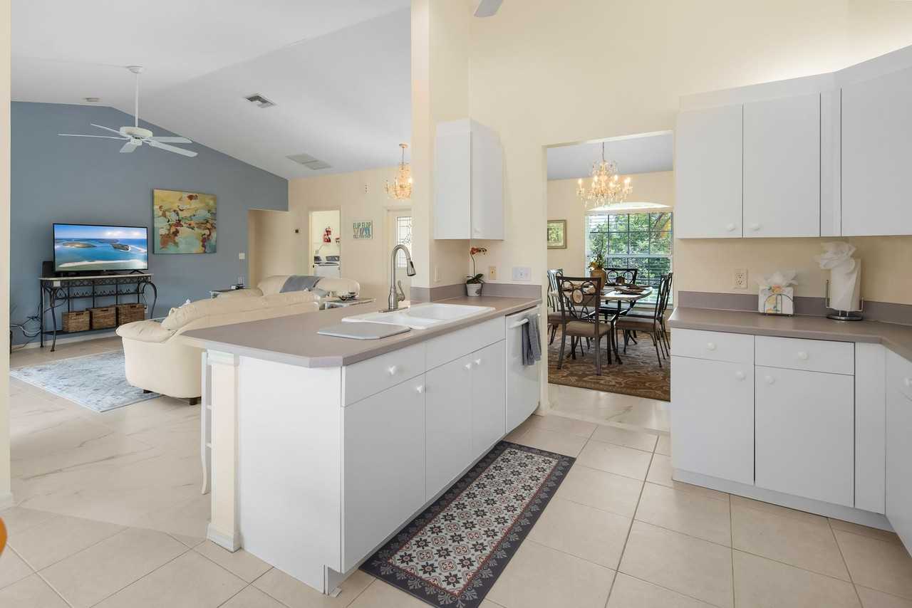 78 Sand Hill St - Photo 6 of 18