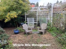 featured image of 220 Almonte Blvd